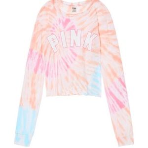 VS Pink Campus Long Sleeve Shrunken Tee